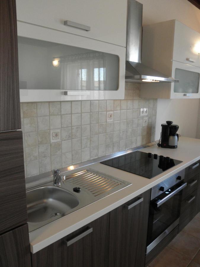 Apartment-Rooms Preka Palit Exterior foto